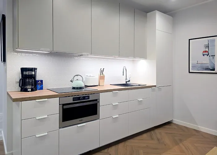 Classy - Centrum - Zgoda 7