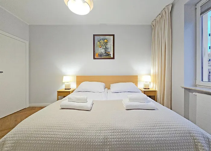 Classy - Centrum - Zgoda 7 アパート